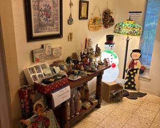 Seasonal Christmas items