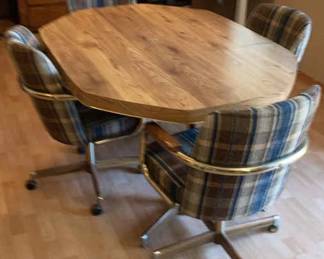 Vintage Dining Room Table 4 Chairs