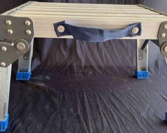 One Step Stepstool