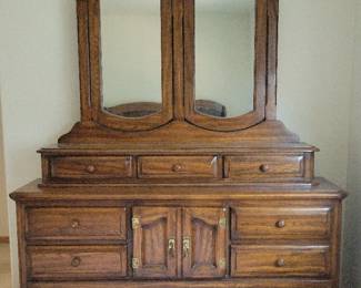 Owosso 11 Drawer Dresser with Mirror