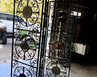 ANTIQUE WROUGHT IRON FOLDING SCREEN ROOM DIVIDER