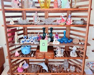 Antiques & treasures of all kinds!