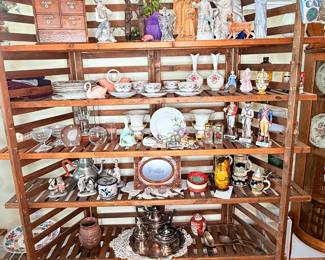 Antiques & treasures of all kinds!