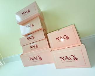 Nao Lladro boxes
