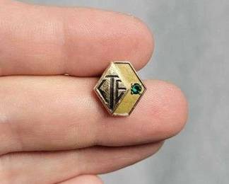 10 K Gold Lapel Pin