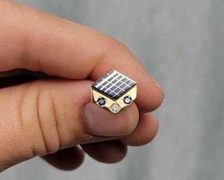 10K Gold Lapel Pin