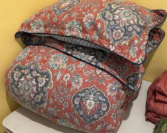 Queen comforter and shams.