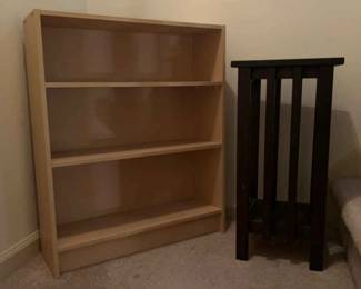 Small Pastel Shelf Black Side Table