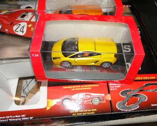 Autoart Car (the track is sold)