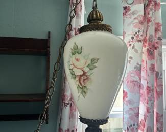 Lovely vintage hanging lamp