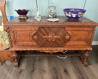 Gorgeous cedar chest with legs