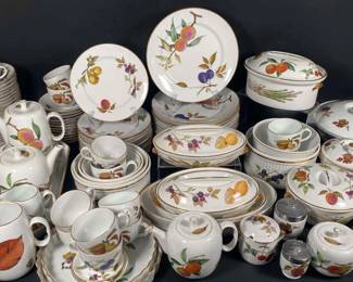 Evesham China Set