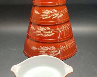 004 Vintage Autumn Harvest Pyrex