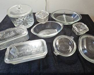 Pyrex Glass Storage And Bakeware
