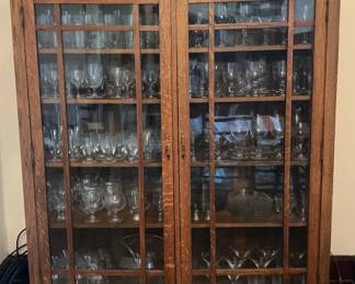 003 Arts Crafts Mission Oak China Cabinet
