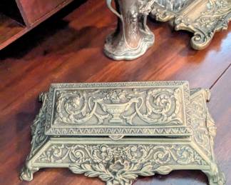 Vintage ink wells