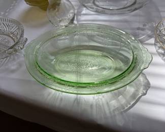 Vaseline glass