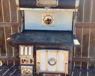 Antique Round Oak Chief Coal/Wood Stove
