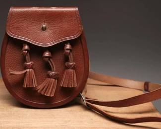 Leather Sporran With Adjustable Strap