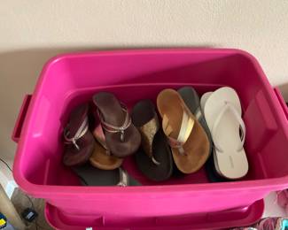 Ladies sandals, size 7