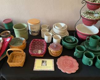 LONGABERGER POTTERY 