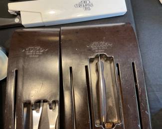 Amazing Center CUTCO knives