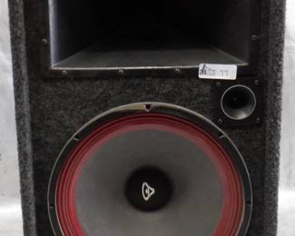 CERWIN VEGA V15 SPEAKER