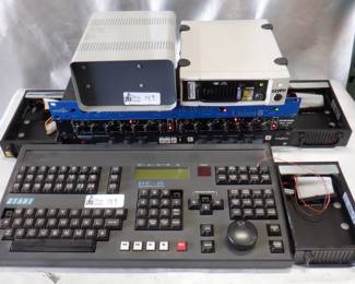 LOT ELECTRONICS INCLUDING DRAWMER DS201 DUAL GATE, DIGI TECH RDS 900, EMAGIC UNITOR 8, OTARI RE-8 CONTROL KEYBOARD, HARD DRIVE CADDIES AND MORE