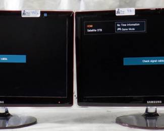 LOT OF 2 SAMSUNG MONITORS P2370HD
