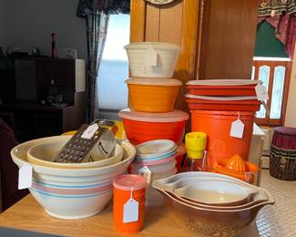 McCoy, Tupperware