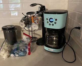 Misc kitchen - other small appliances and kitchen also available