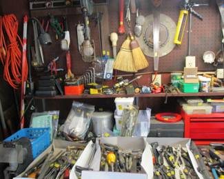 GARAGE
