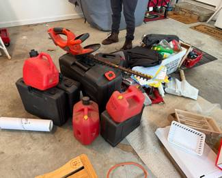Gas cans