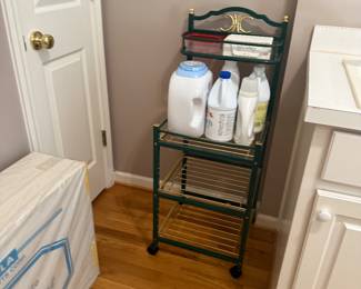 Rolling laundry cart