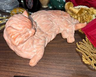 Kitty cat decor