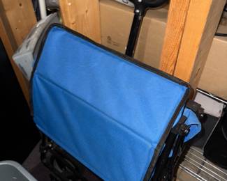 Folding utility cart