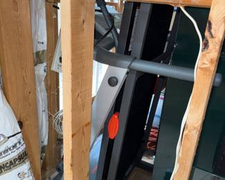 Electric treadmill