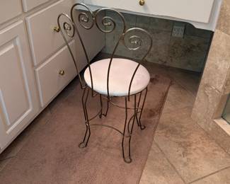 Vanity chair