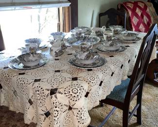 Table clothes, Sunday Dinner setting