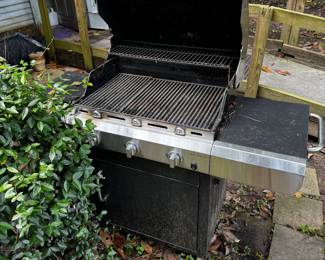 Barbeque pit