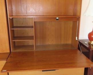 Large MCM wall unit, multiple pieces.