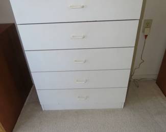 White chest.
