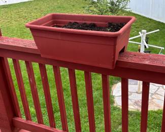 PLANT BOXES - THERE ARE 6 OF THESE