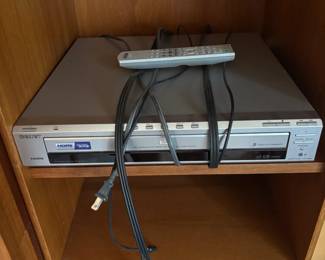 SONY DVD PLAYER