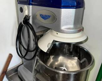 VOLLRATH MIXER