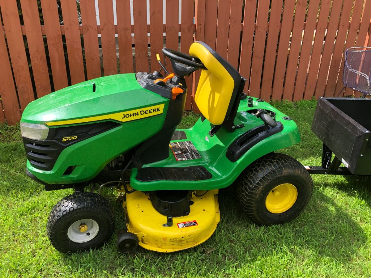 John Deere tractor, 100 hours, with trailor