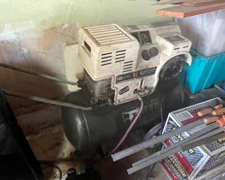 Paint compressor
