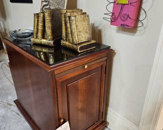 Lane end table/magazine rack combo.