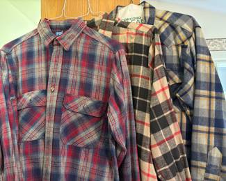 Like new - Wool Button up- Shirts