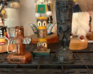 Alaska & Hawaii Totem Pole Souvenirs